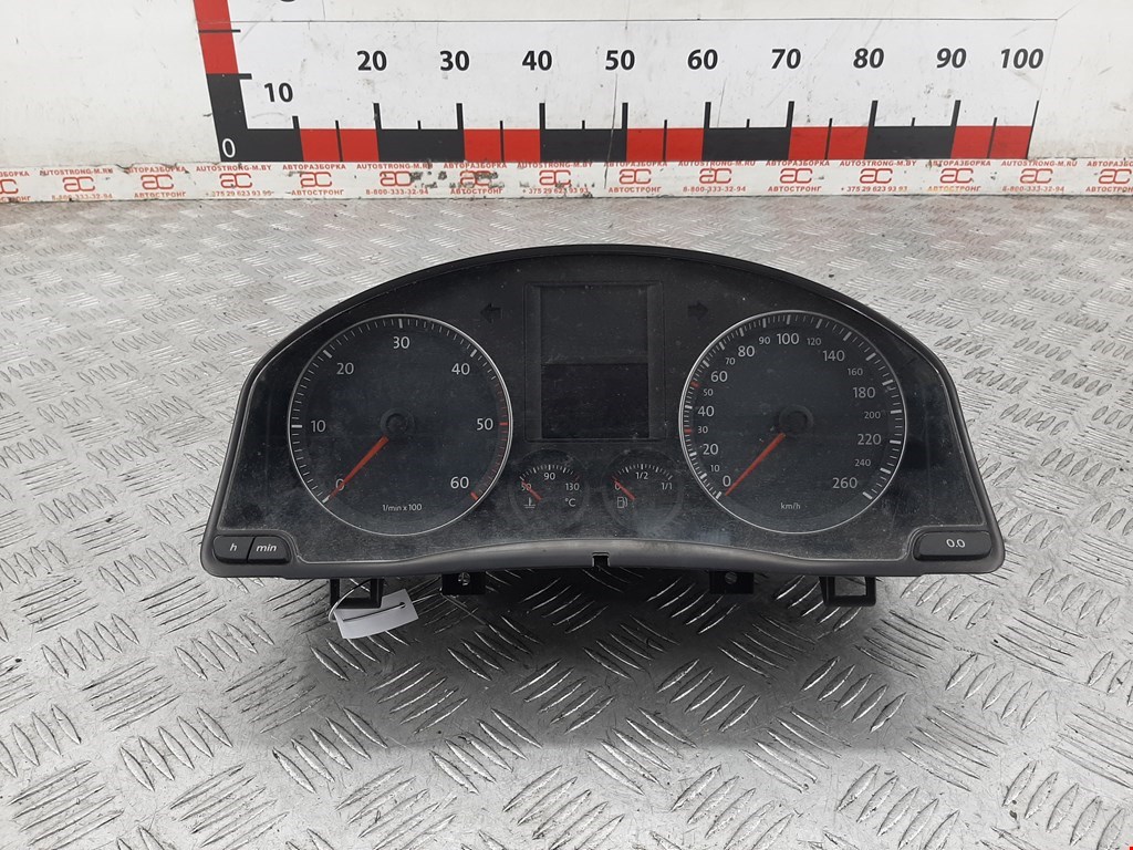

Панель приборная (щиток приборов) Volkswagen Golf 5, Golf 5