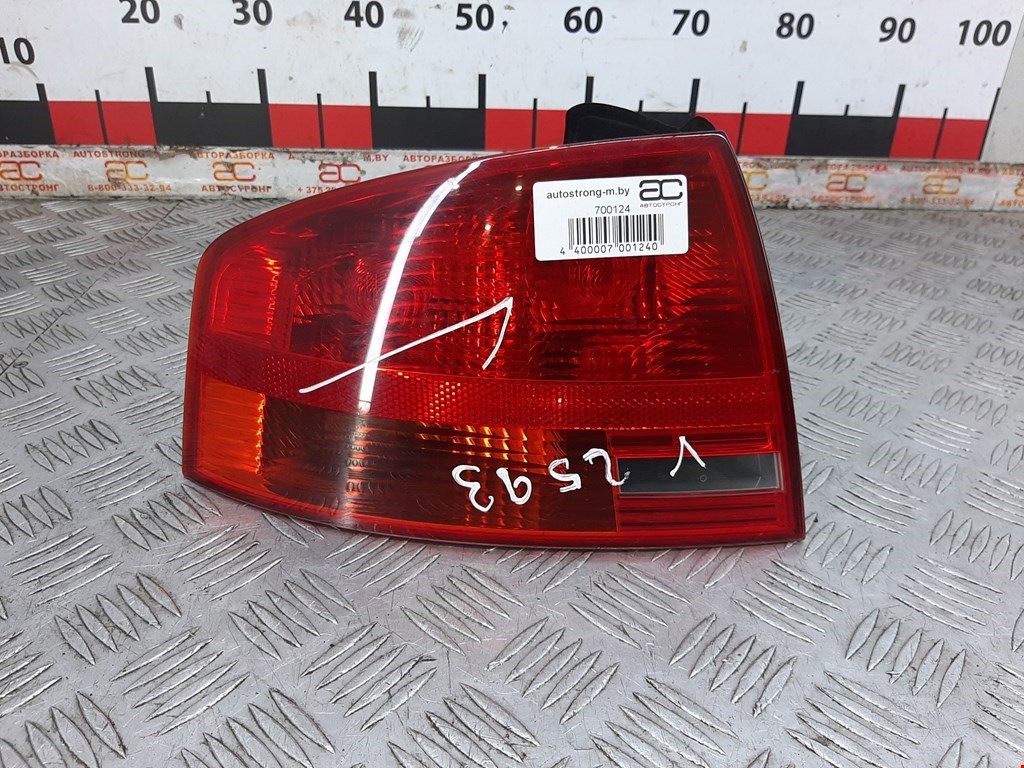 

Фонарь задний левый Audi A4 B7, A4 B7