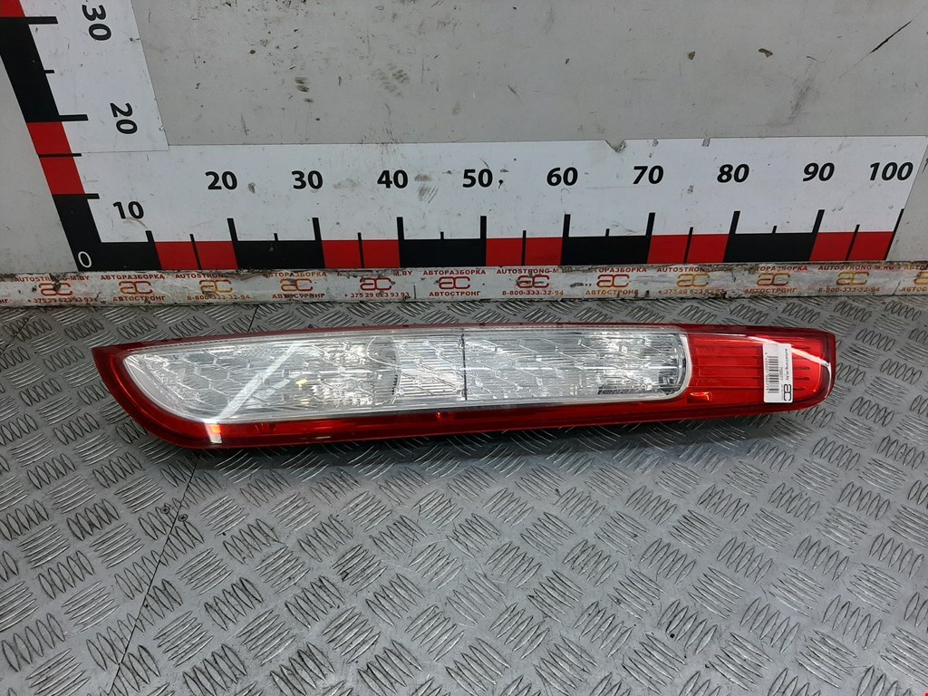 

Фонарь задний правый Ford Focus 2, Focus 2