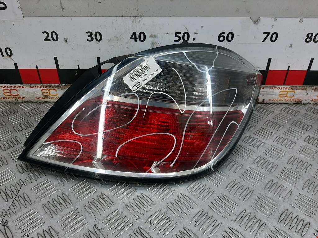 

Фонарь задний правый Opel Astra H, Astra H