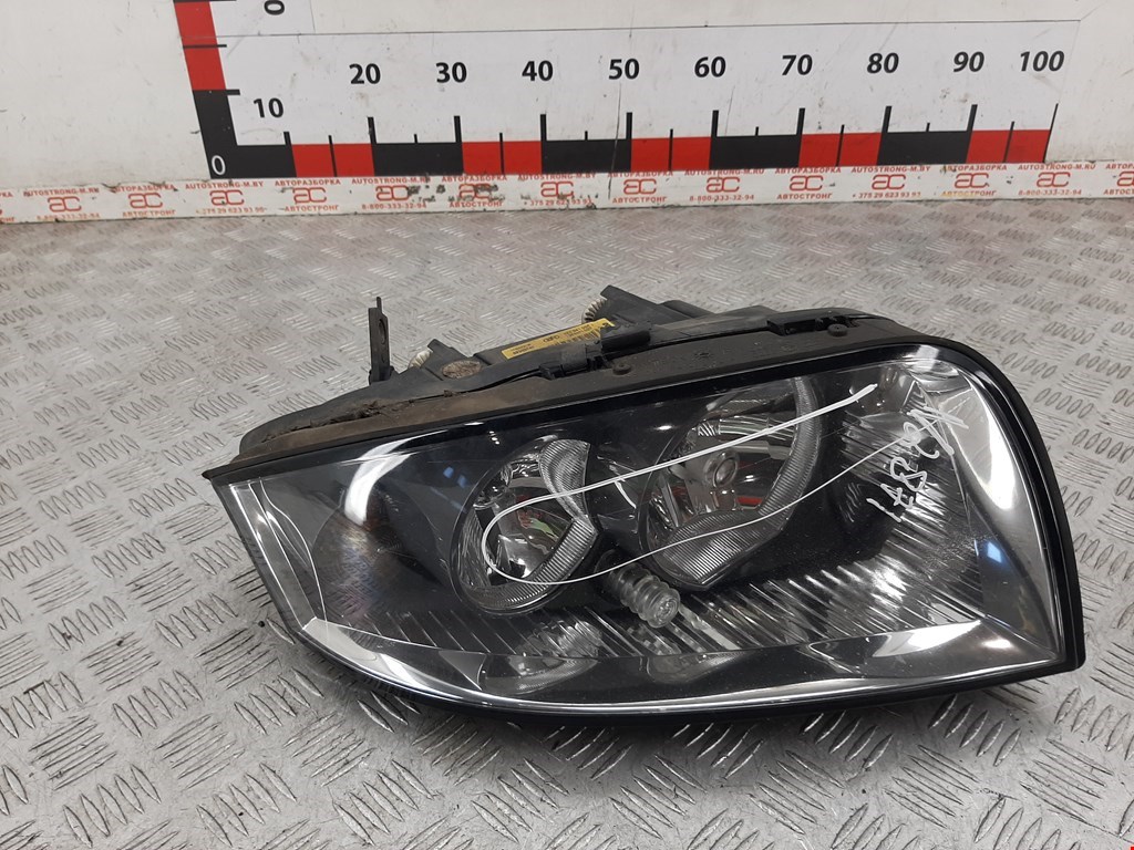 

Фара передняя правая Audi A2, A2