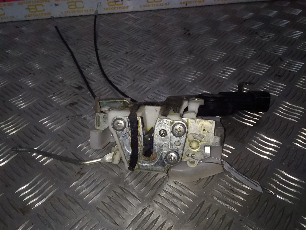 

Замок двери передней левой Suzuki Alto HA25, Alto HA25