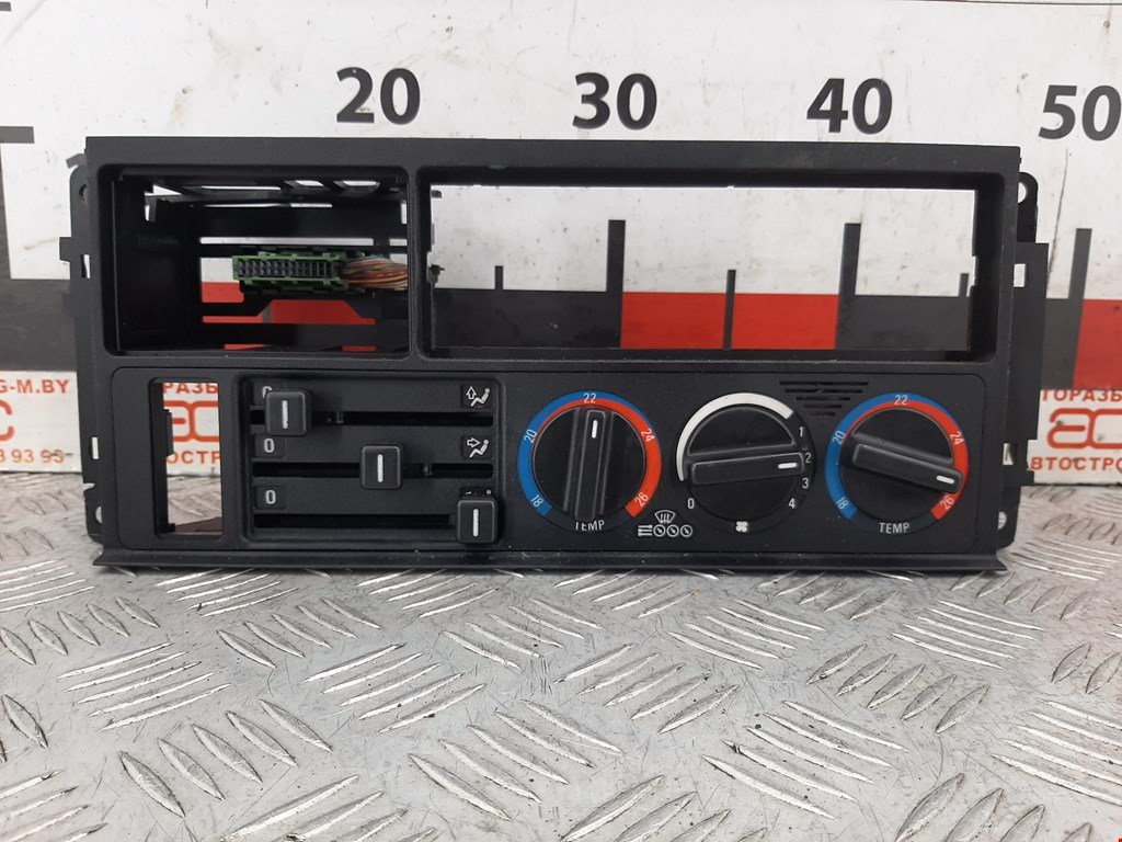

Переключатель печки BMW 5 Series (E34), 5 Series (E34)