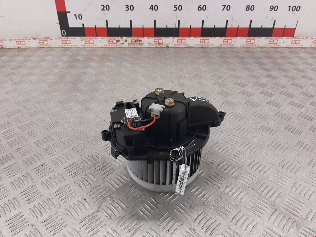 

Моторчик (двигатель) печки Citroen C4 Picasso 1, C4 Picasso 1