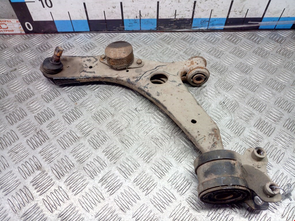 

Рычаг передний левый Mazda 5 CR, 5 CR