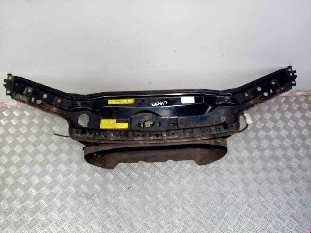 

Рамка капота Volvo S80, S80
