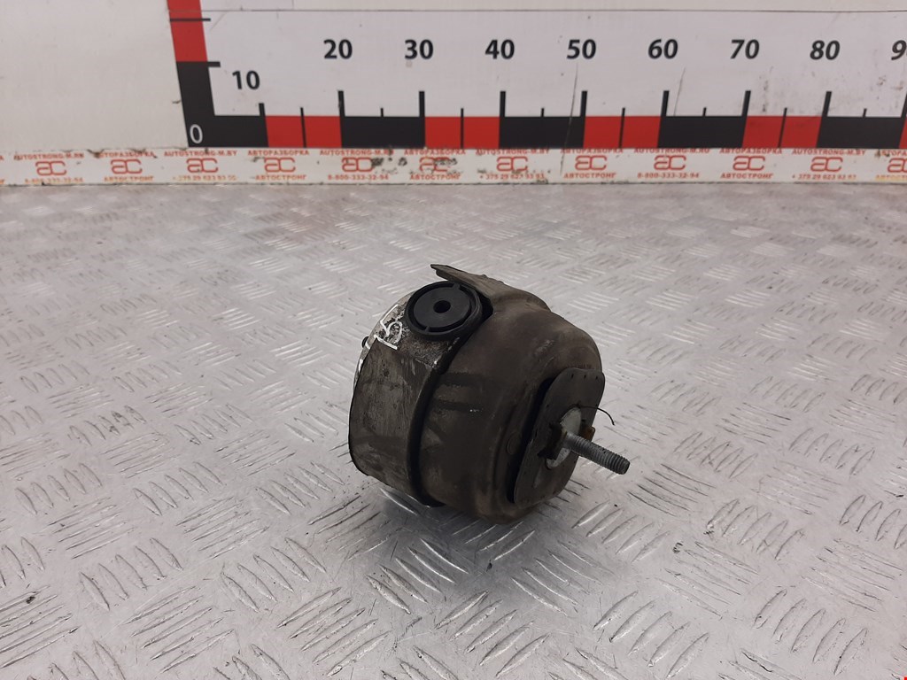 

Подушка крепления двигателя Audi A4 B6, A4 B6