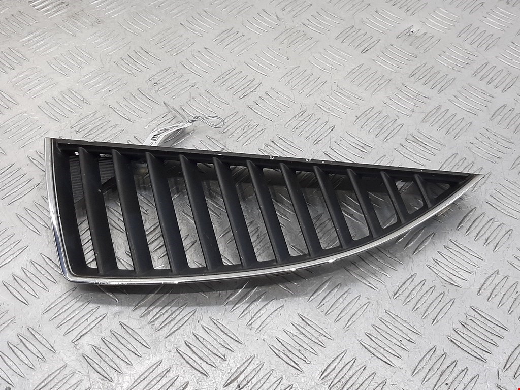 

Решетка радиатора Mitsubishi Lancer 8, Lancer 8