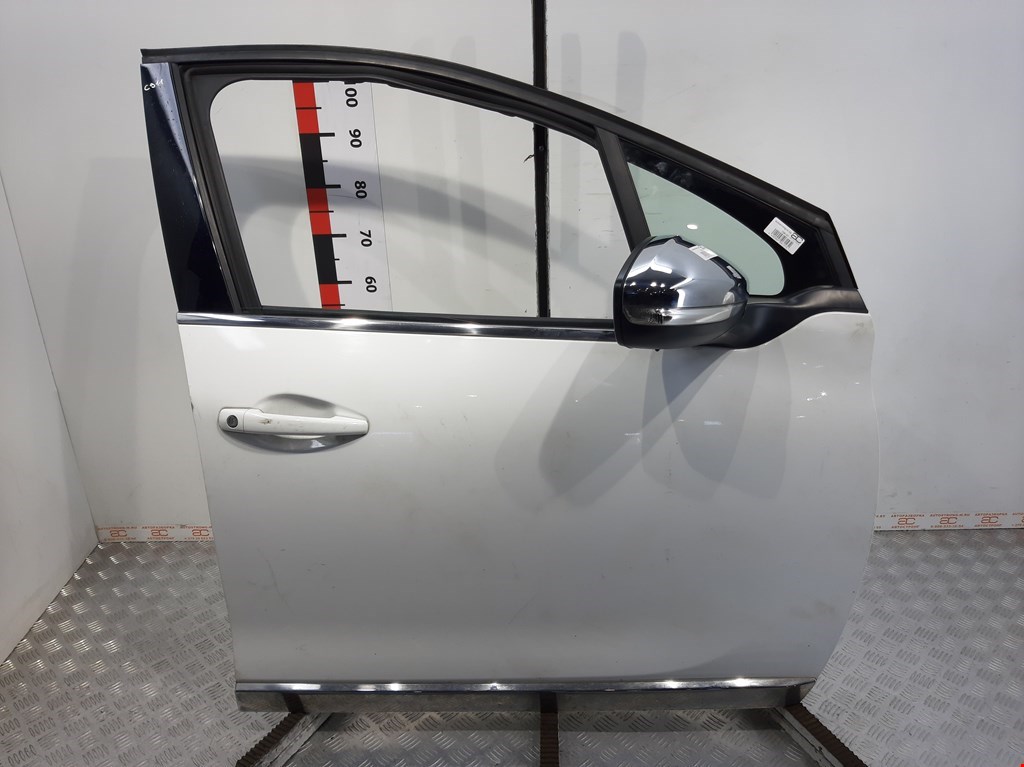 

Дверь передняя правая Peugeot 2008, 2008