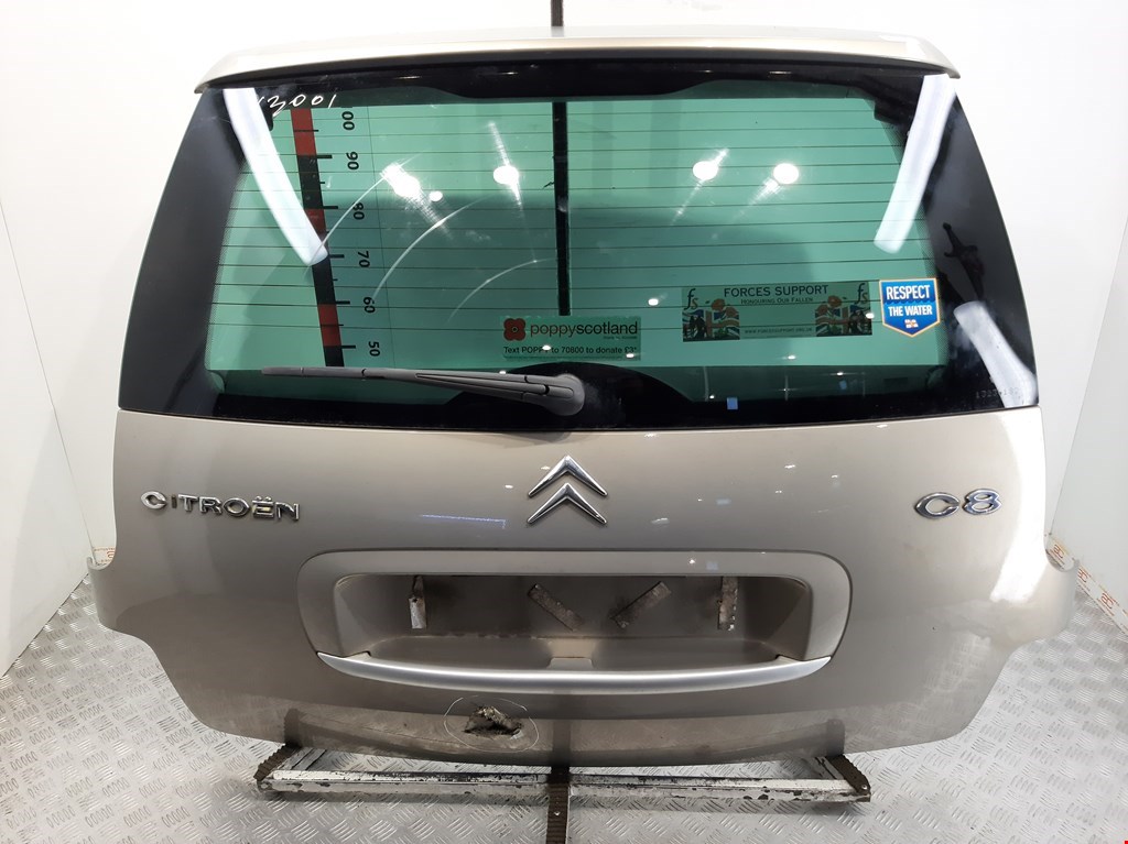 

Крышка (дверь) багажника Citroen C8, C8