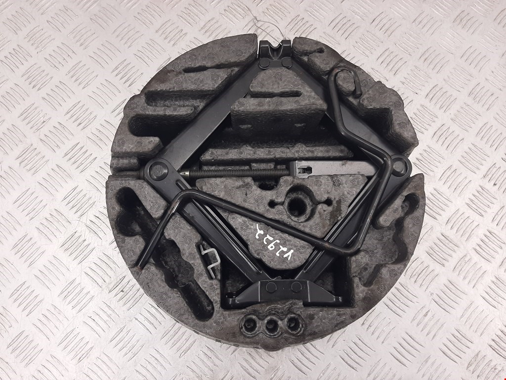 

Домкрат Opel Astra H, Astra H