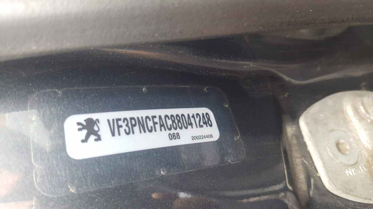 Номер пежо. Peugeot 107 VIN. Пежо 107 VIN code. Вин табличка Peugeot 107. Пежо 107 вин номер.