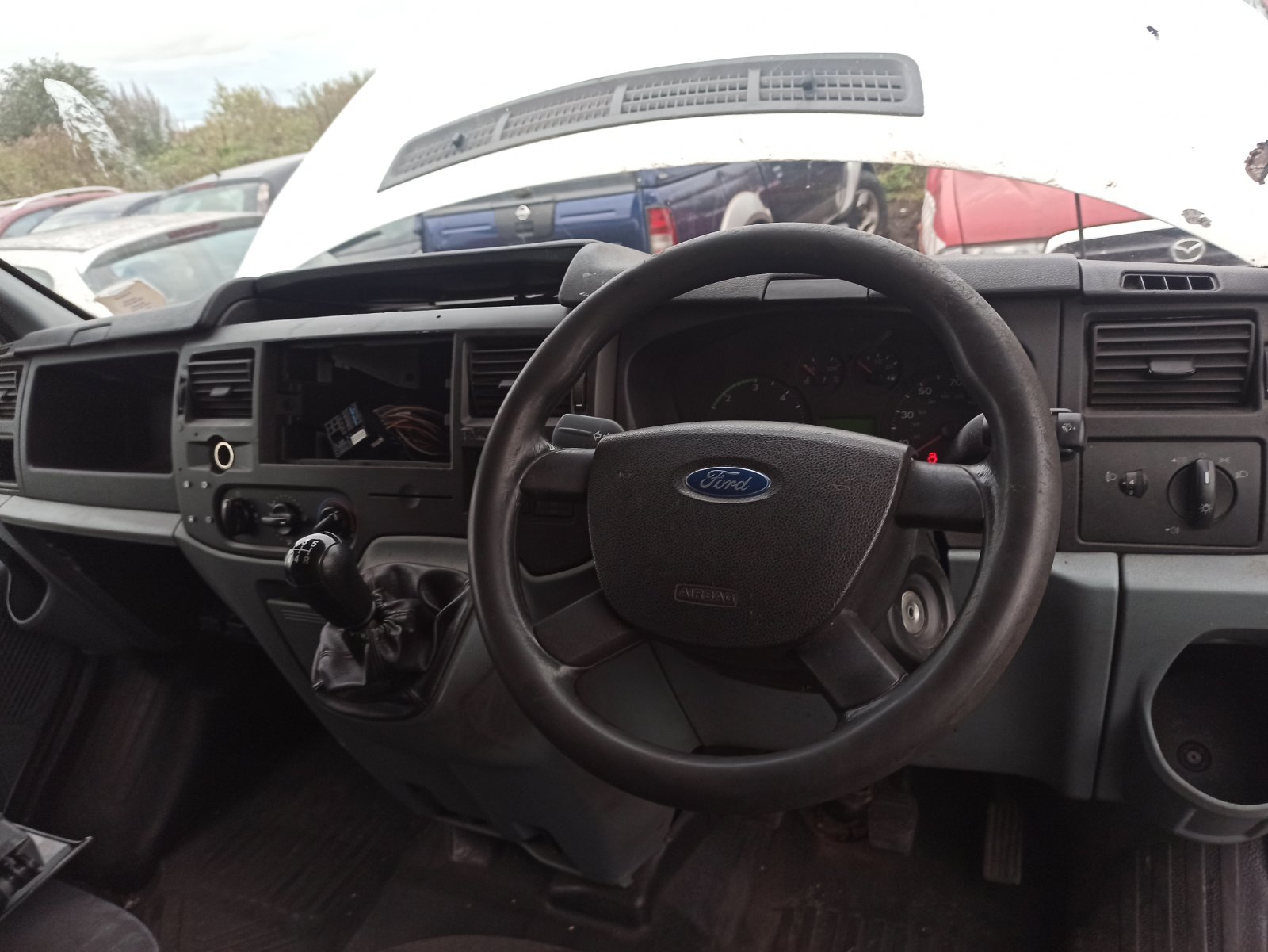 Авторазборка Ford Transit 5 V5358 купить детали б/у в Новосибирске