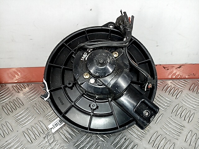 Мотор печки Toyota Probox кузов NCP51 двигатель 1NZ год 2004 номер 87103-52070 P