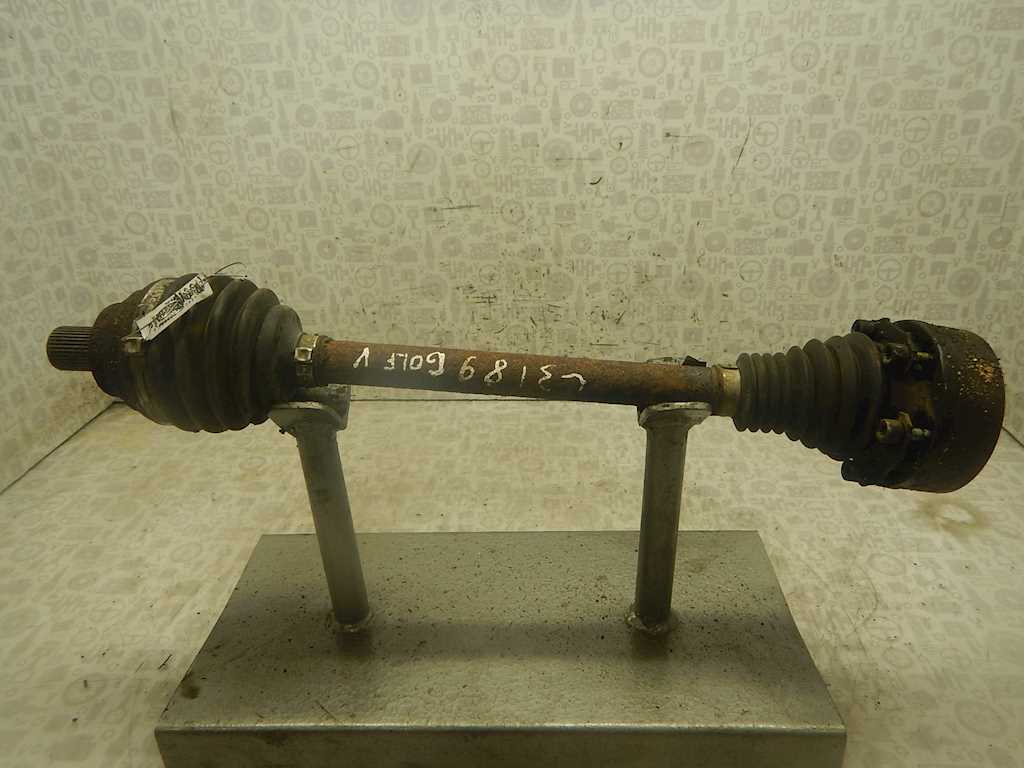 

Полуось передняя левая (приводной вал шрус) Volkswagen Golf 5, Golf 5