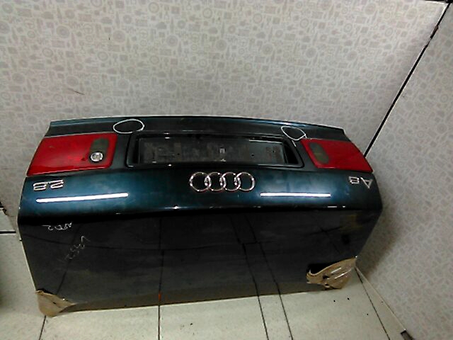 

Крышка (дверь) багажника Audi A8 D2, A8 D2