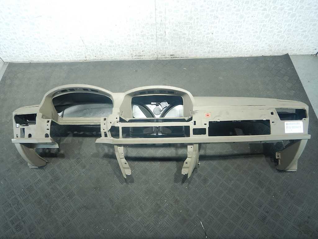 

Торпедо (панель передняя) BMW 7 Series (E65/E66), 7 Series (E65/E66)