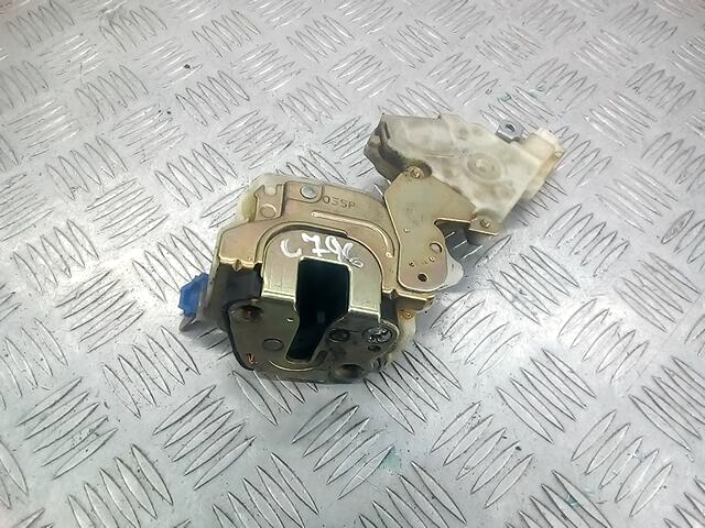 

Замок крышки (двери) багажника Nissan Terrano R20, Terrano R20