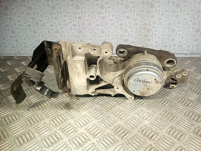 

Подушка крепления двигателя Nissan Qashqai, Qashqai