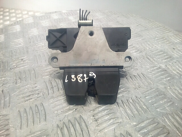 

Замок крышки (двери) багажника Ford Mondeo 4, Mondeo 4