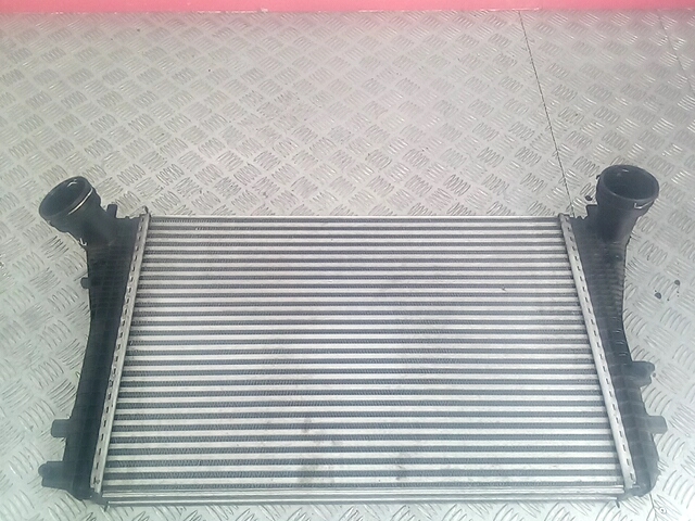 

Интеркулер (радиатор интеркулера) Volkswagen Tiguan (5N1), Tiguan (5N1)