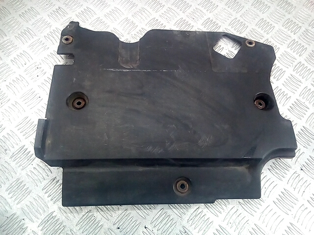 

Накладка декоративная (на ДВС) Toyota Rav4 2, Rav4 2