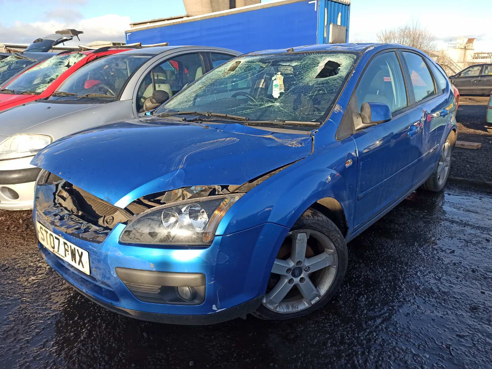 Разборка форд фокус в москве. Ford Focus 2 разборке. Разбор Форд фокус 2 в Москве. Разборка Форд фокус 2 в Воронеже. Разборка Форд фокус 2 в Ростове на Дону.