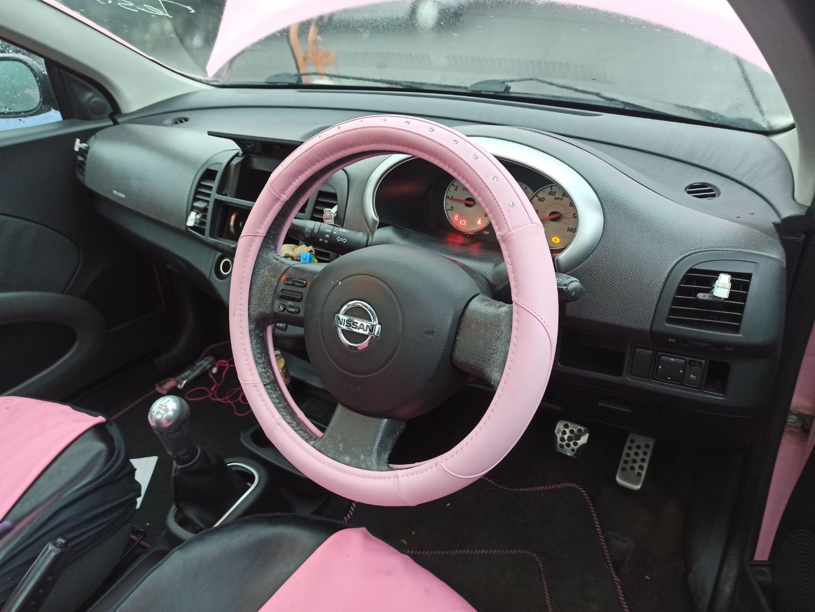 Nissan Micra k12 салон