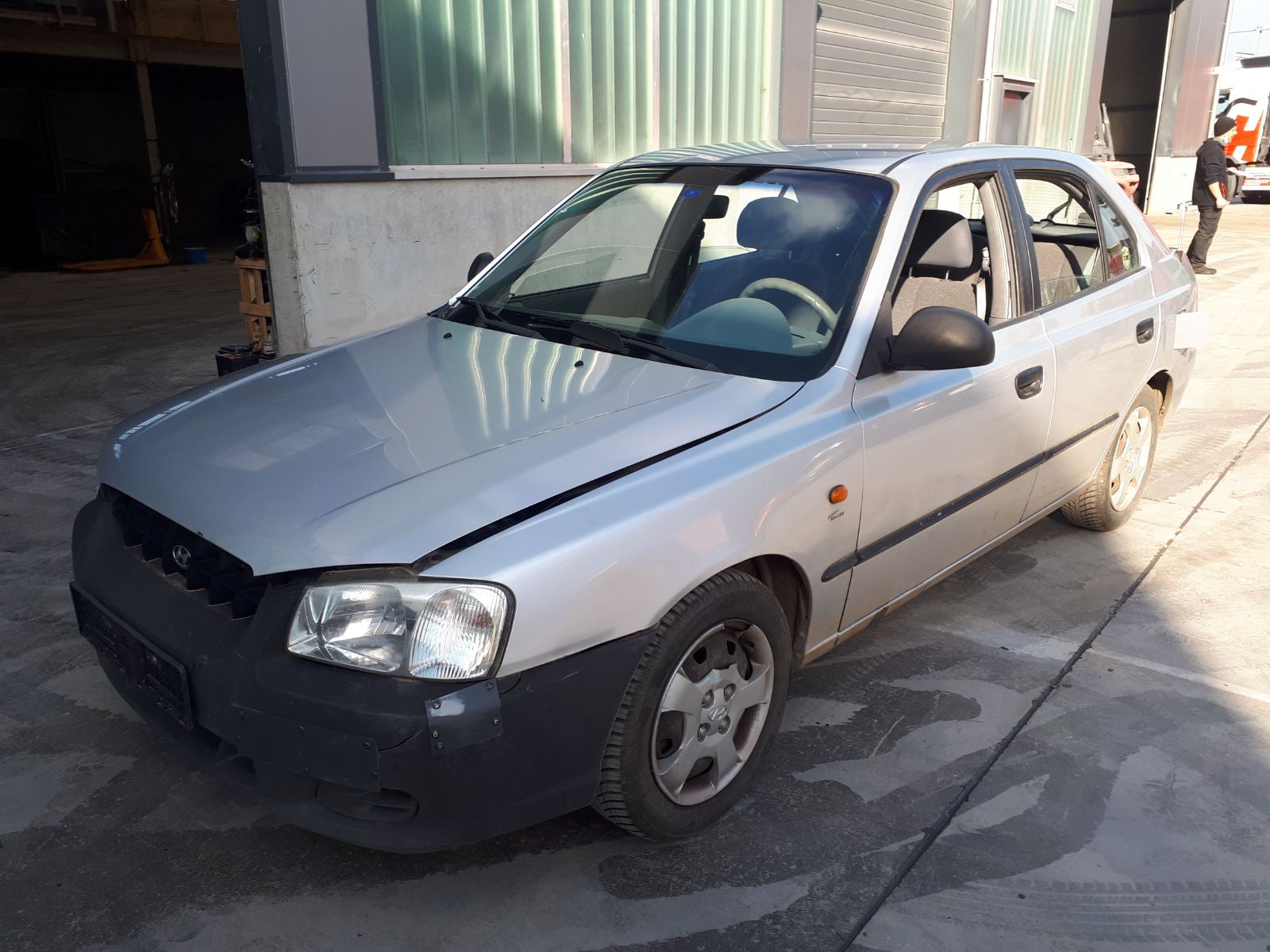 Авторазборка Hyundai Accent 2 T1090 купить детали б/у в Воронеже