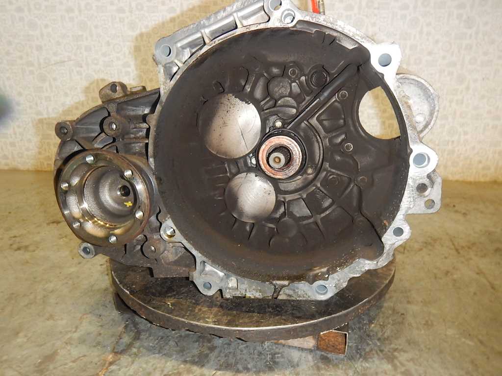 

КПП 6ст (механическая коробка) Volkswagen Passat 6, Passat 6