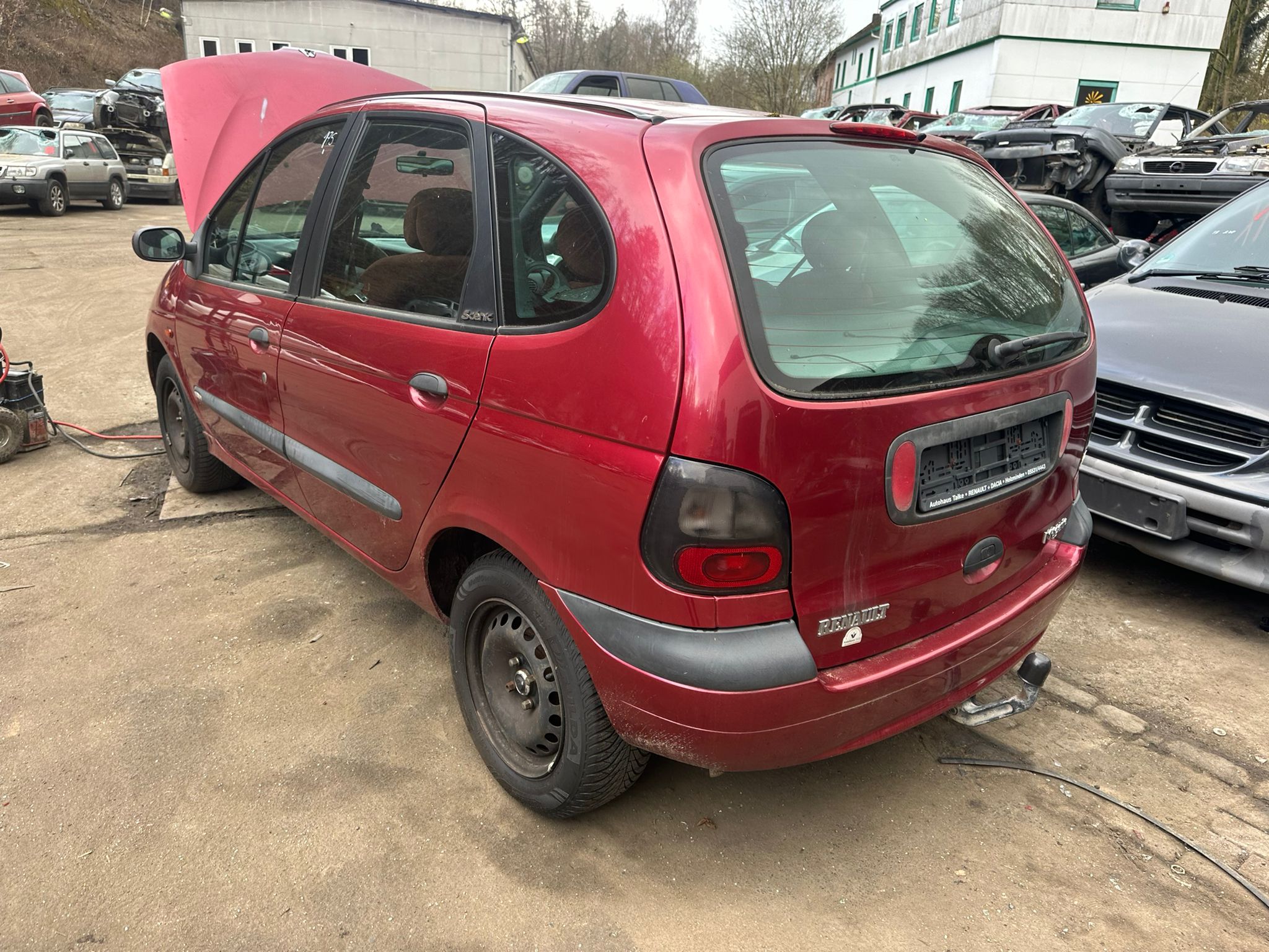 Авторазборка Renault Scenic 1 YA249 купить детали б/у в Москве