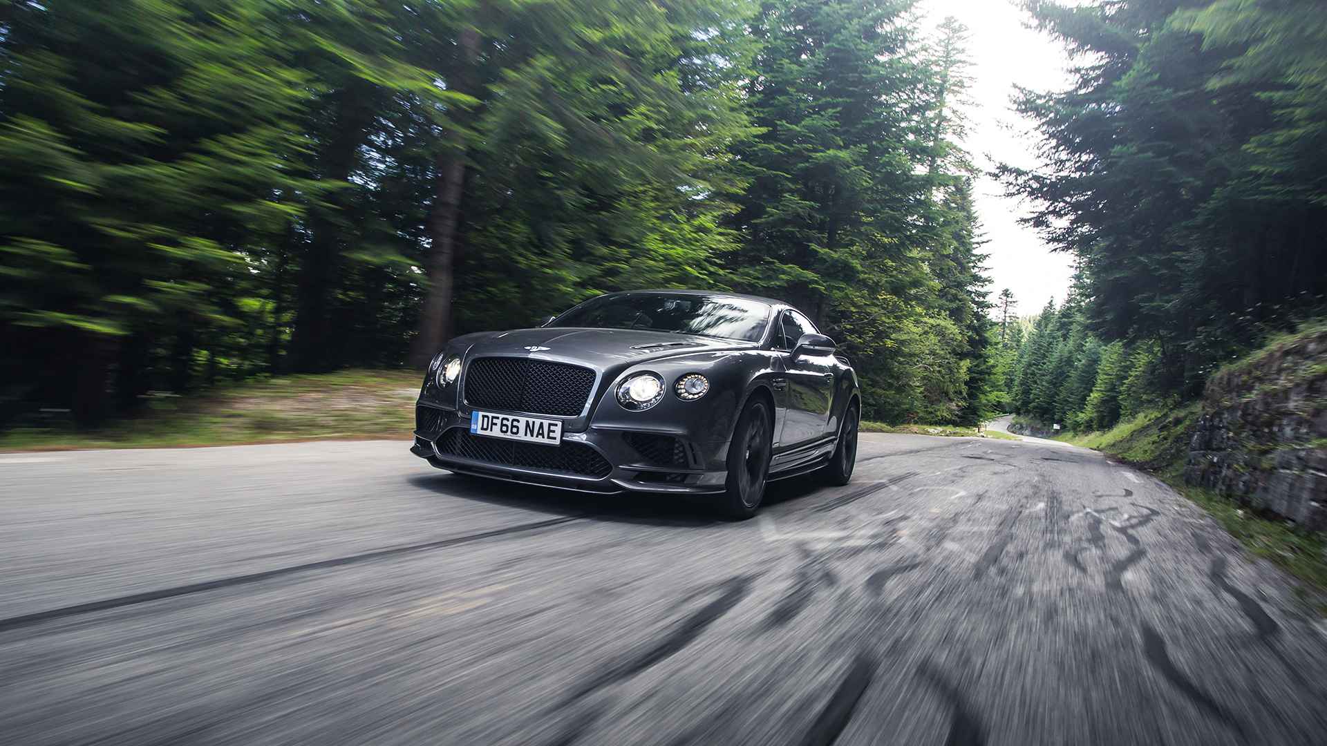 Bentley Continental Supersports: тест-драйв самого быстрого Bentley в  истории