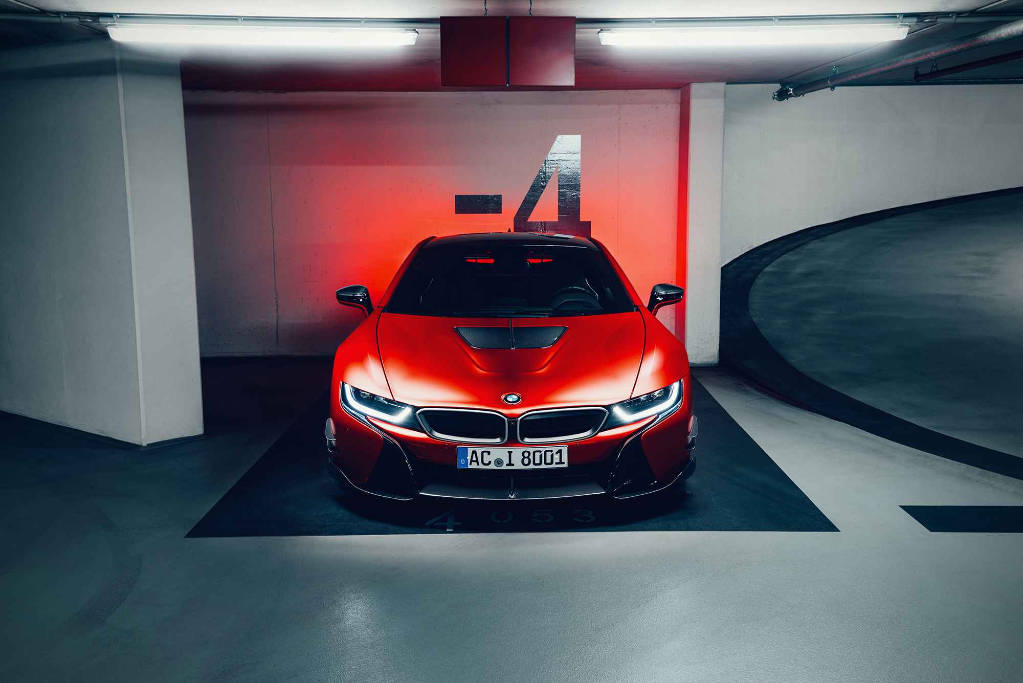 Купе BMW i8 от бюро AC Schnitzer показало себя