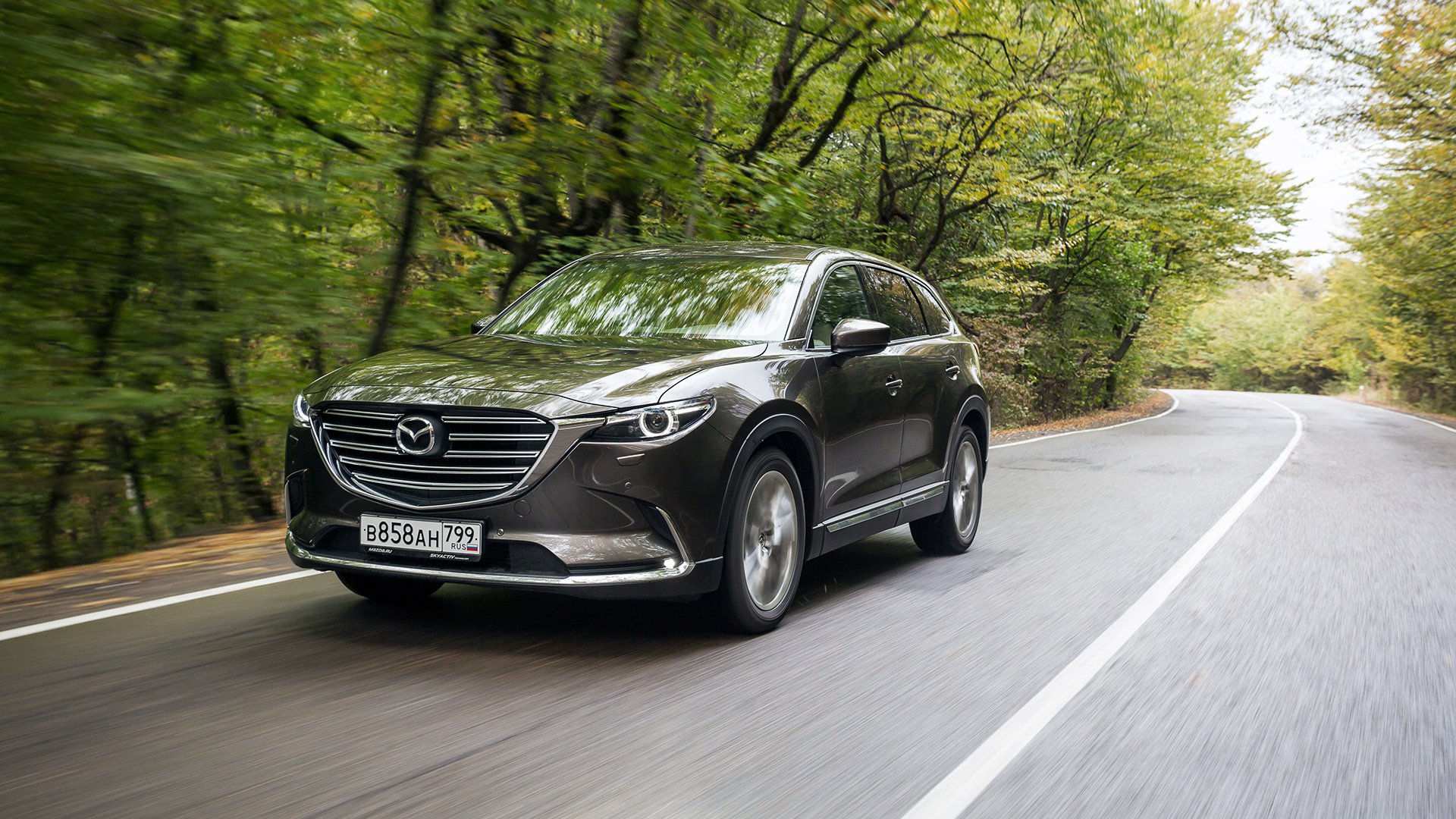 Как из пятиместной Mazda CX-5 получился семиместный кроссовер CX-9