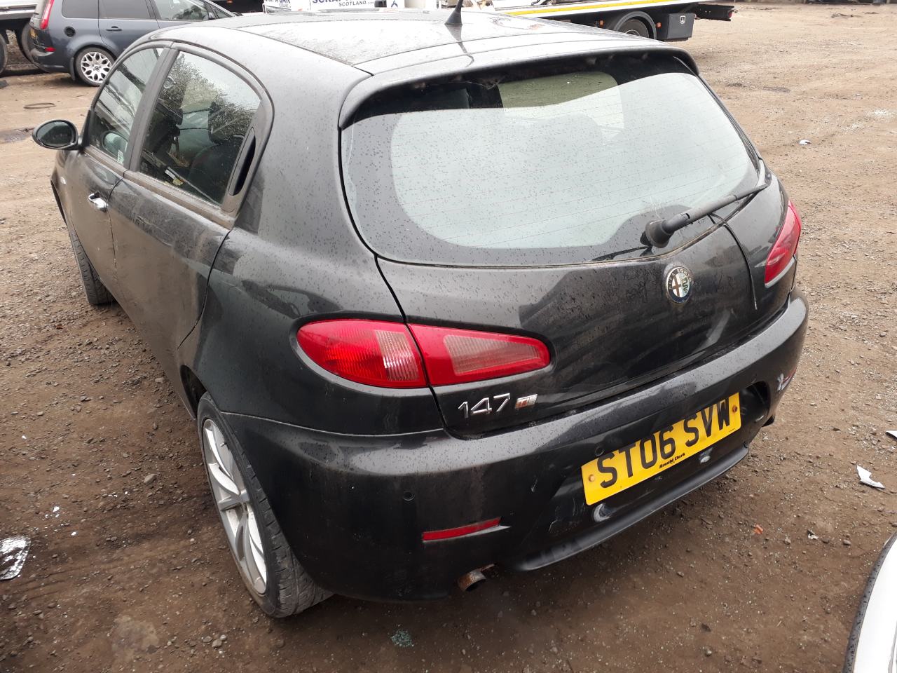 Alfa romeo 156 1997. Альфа ромео 146 разборка передней панели. Разборка альфа ромео. Разборка альфа ромео. Альфа ромео 146 разборка.