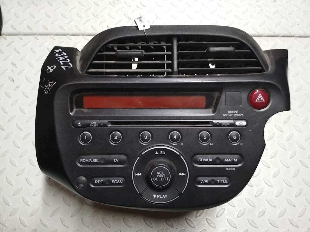 

Магнитола Honda Jazz 2, Jazz 2
