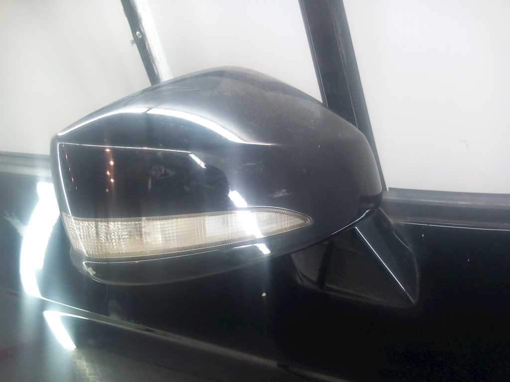 

Зеркало боковое правое Honda FR-V (BE1), FR-V (BE1)