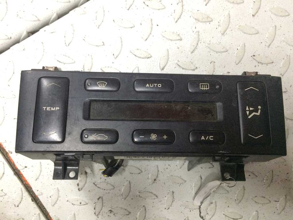 

Переключатель печки Peugeot 406, 406