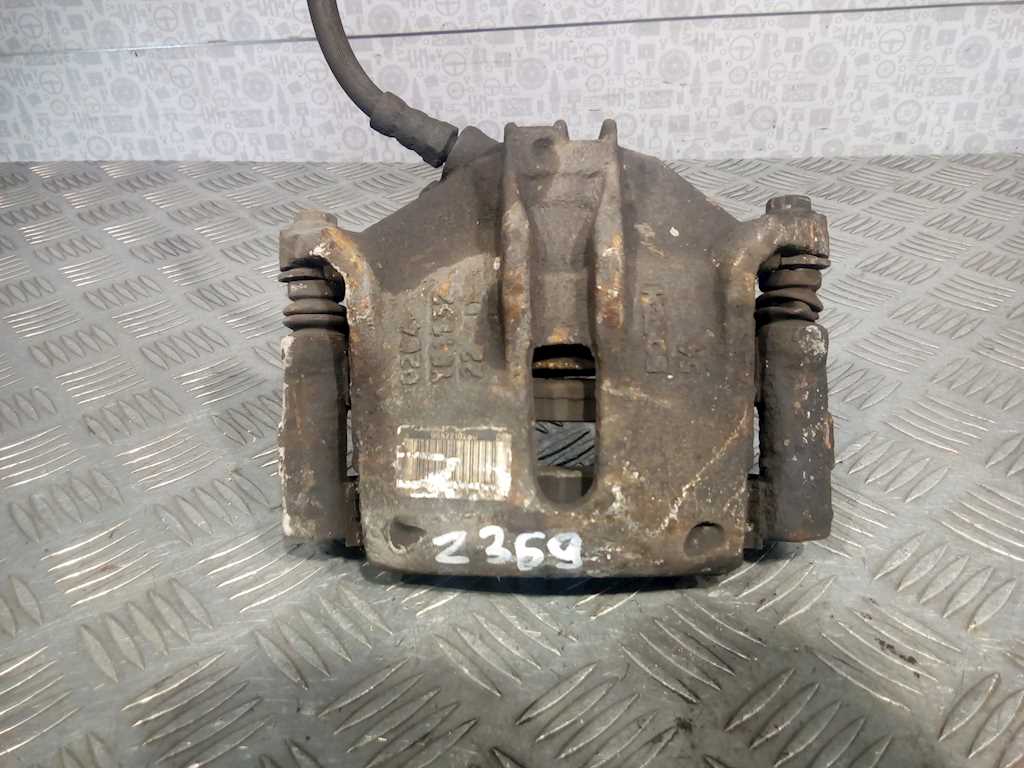 

Суппорт передний правый Peugeot 206, 206