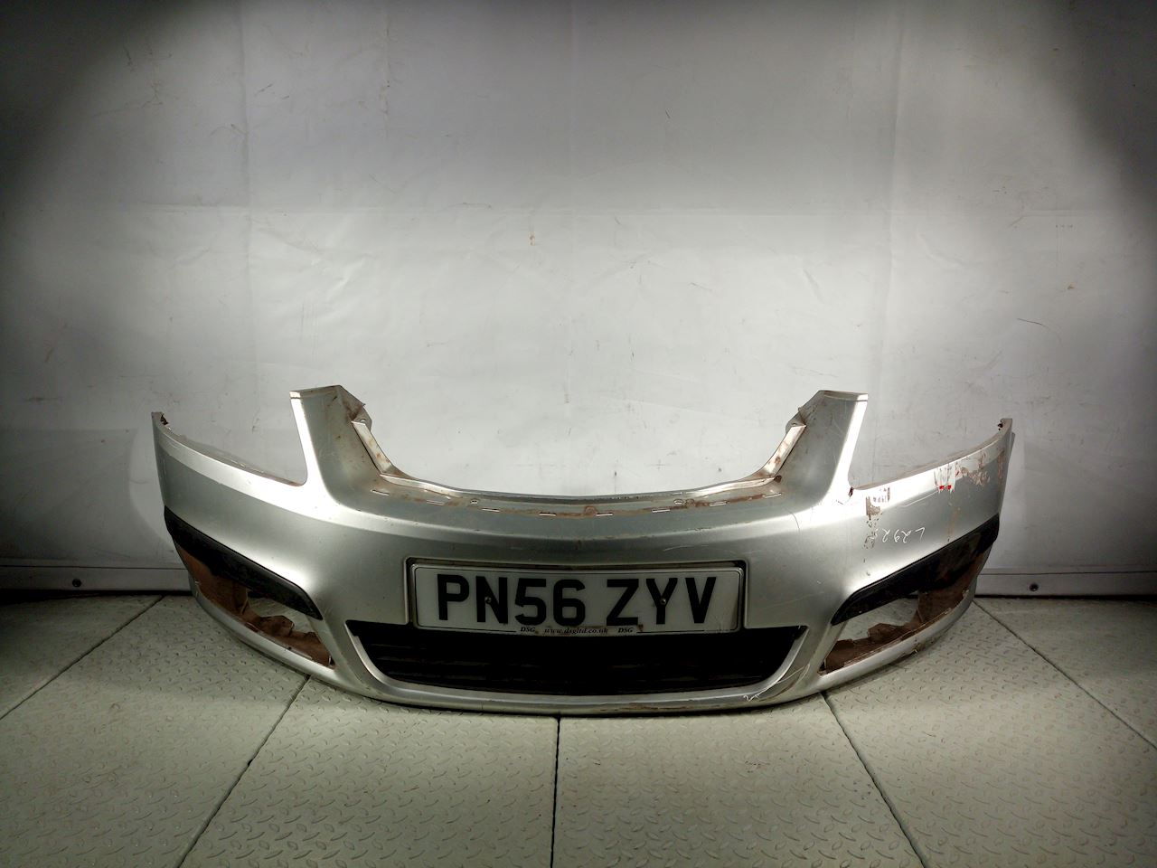 

Бампер передний Opel Zafira B, Zafira B