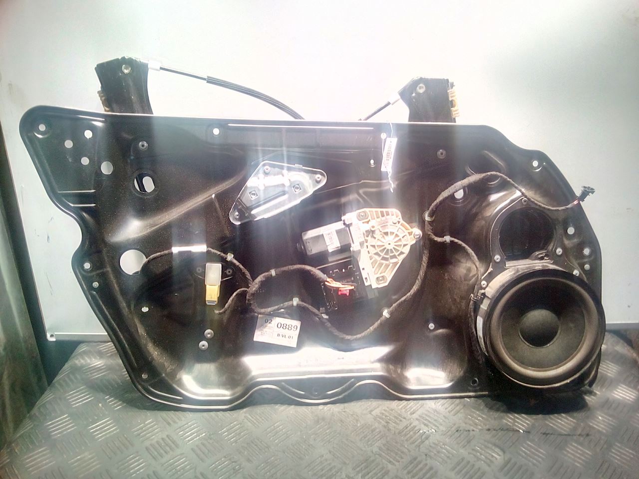 

Стеклоподъемник электрический двери передней левой Volkswagen Passat 6, Passat 6