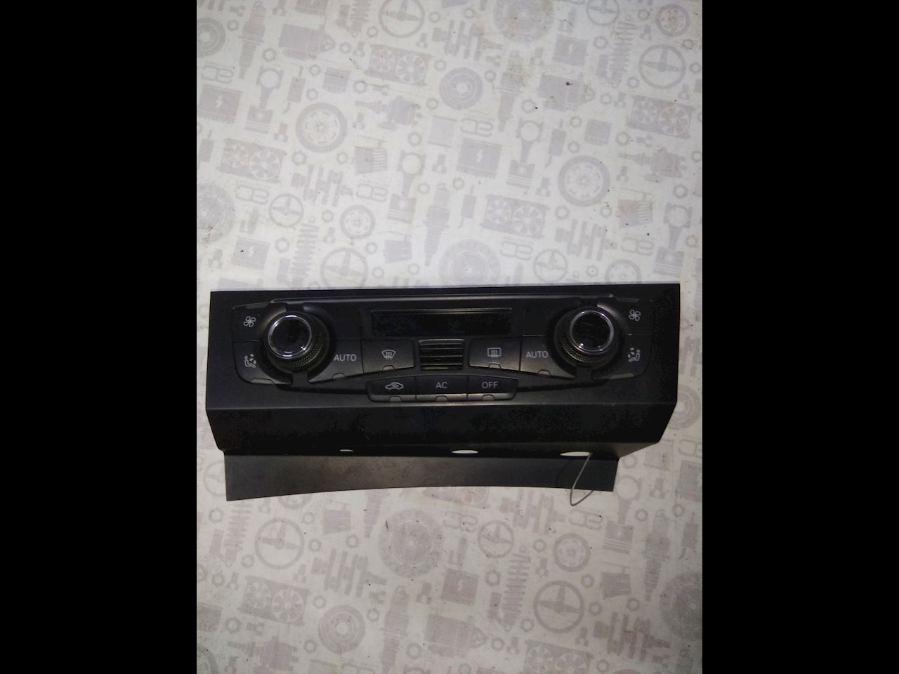 

Переключатель печки Audi A4 B8, A4 B8