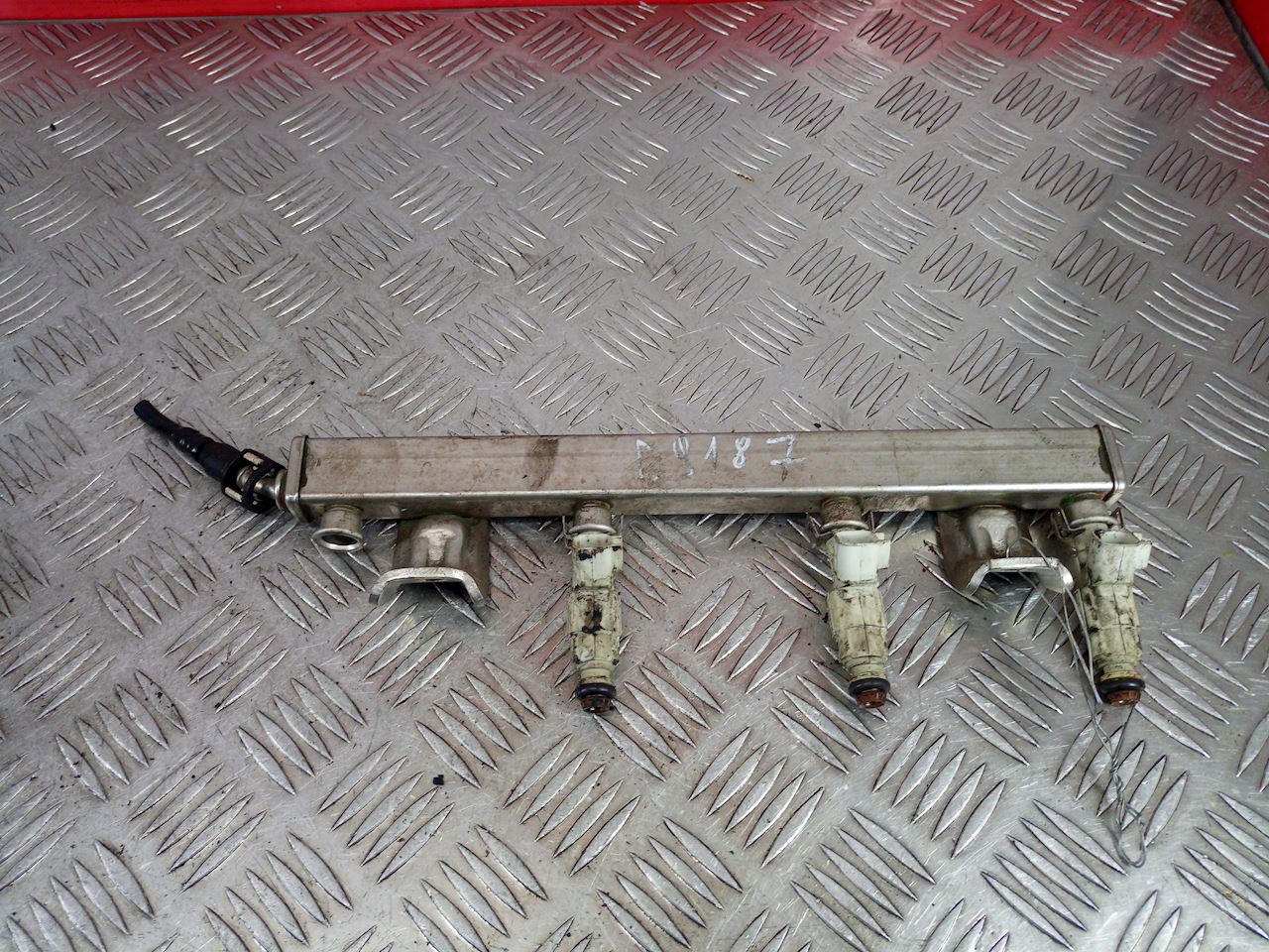 

Рампа топливная Ford Mondeo 3, Mondeo 3
