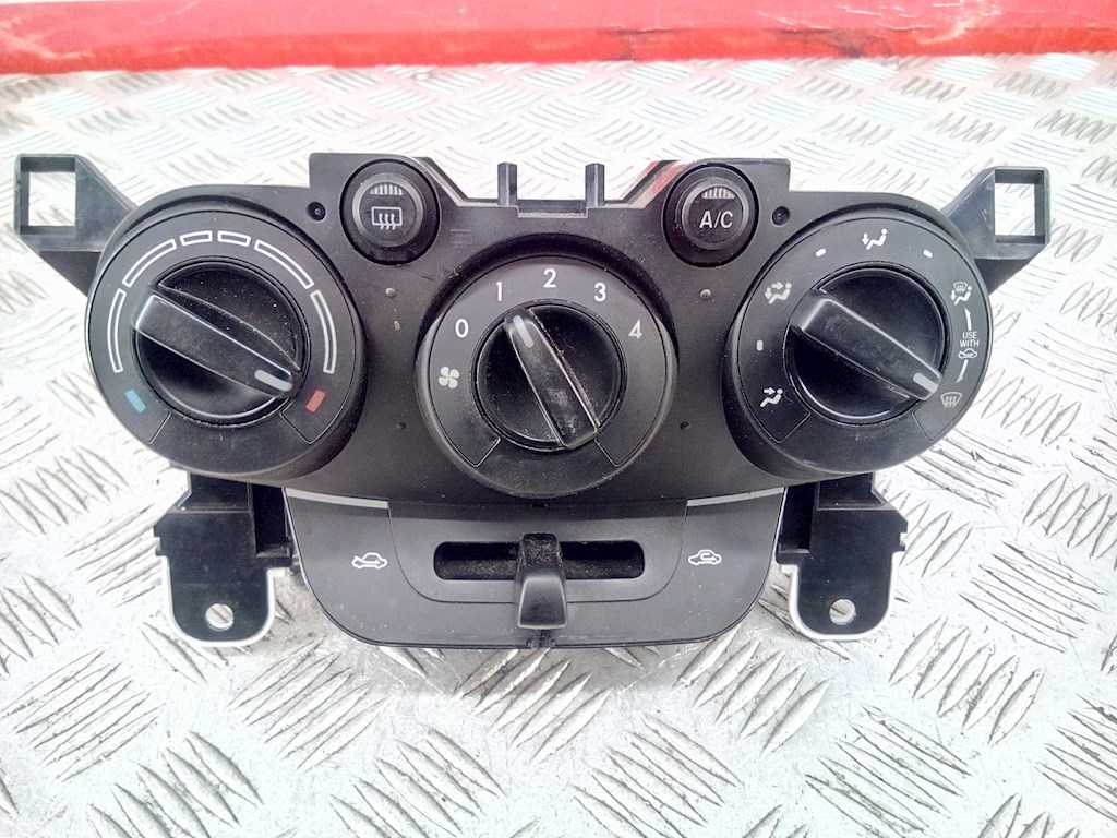

Переключатель печки Mazda 2 DE, 2 DE