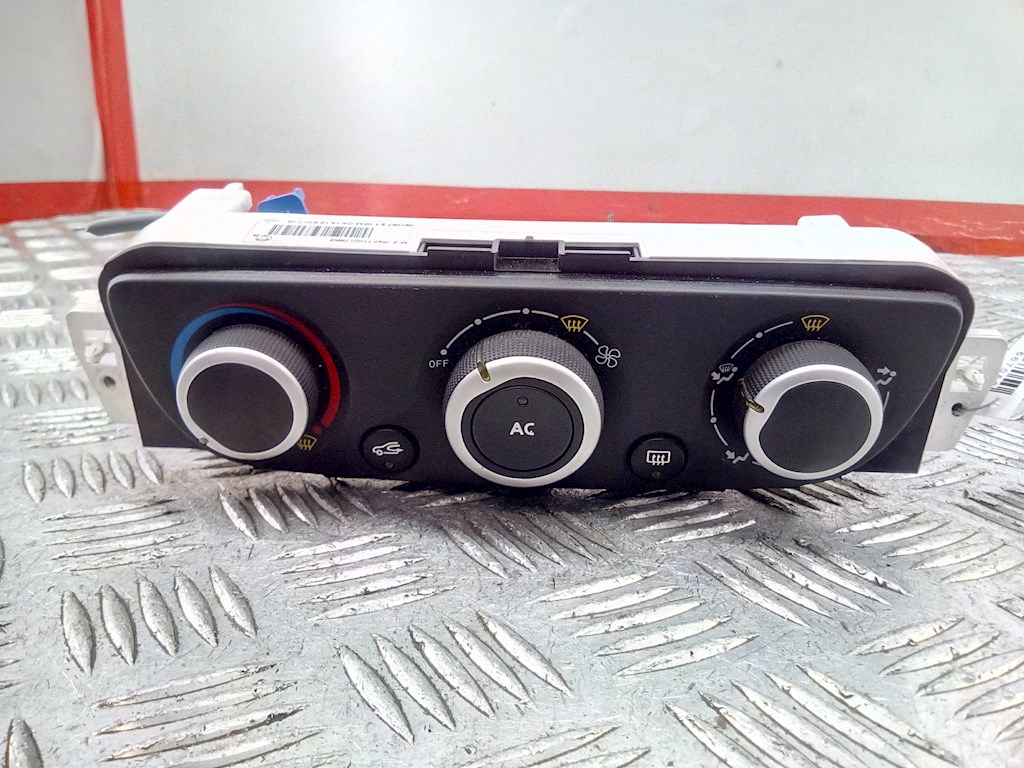 

Переключатель печки Renault Megane 3, Megane 3