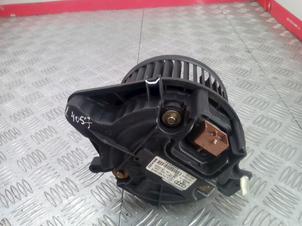 

Моторчик (двигатель) печки Audi A4 B7, A4 B7