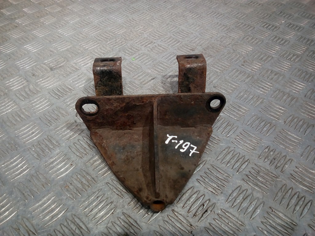 

Крюк буксировочный Chrysler Voyager 3, Voyager 3