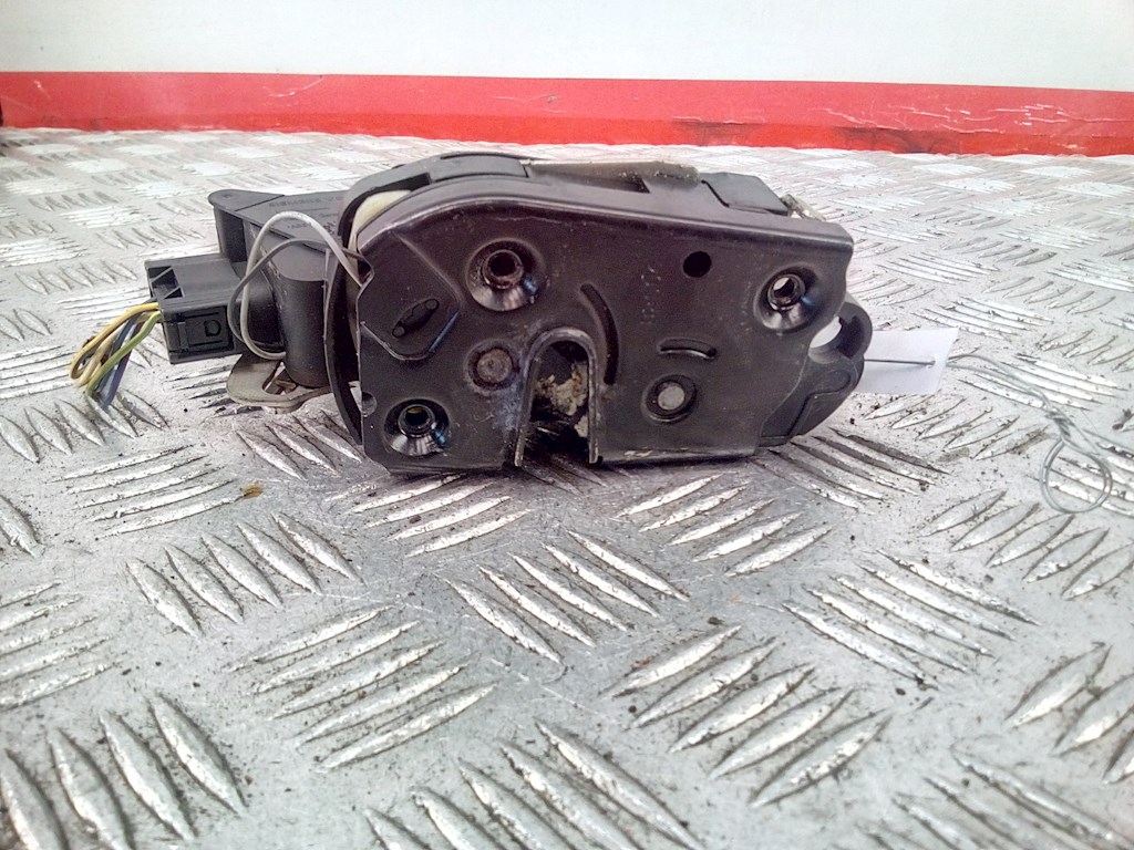 

Замок двери сдвижной Mercedes Vito (W639), Vito (W639)