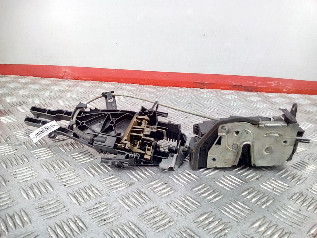 

Замок двери передней правой BMW 3 Series (E90), 3 Series (E90)