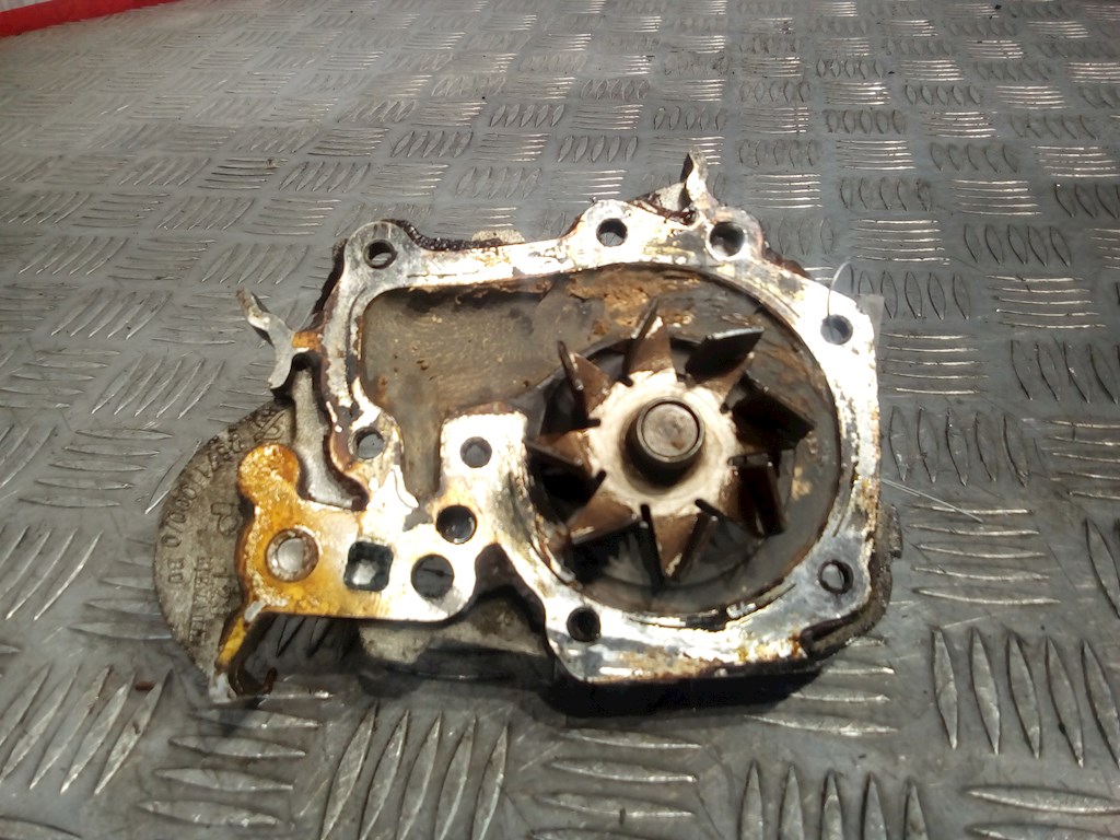 

Насос водяной (помпа) Renault Scenic 1, Scenic 1